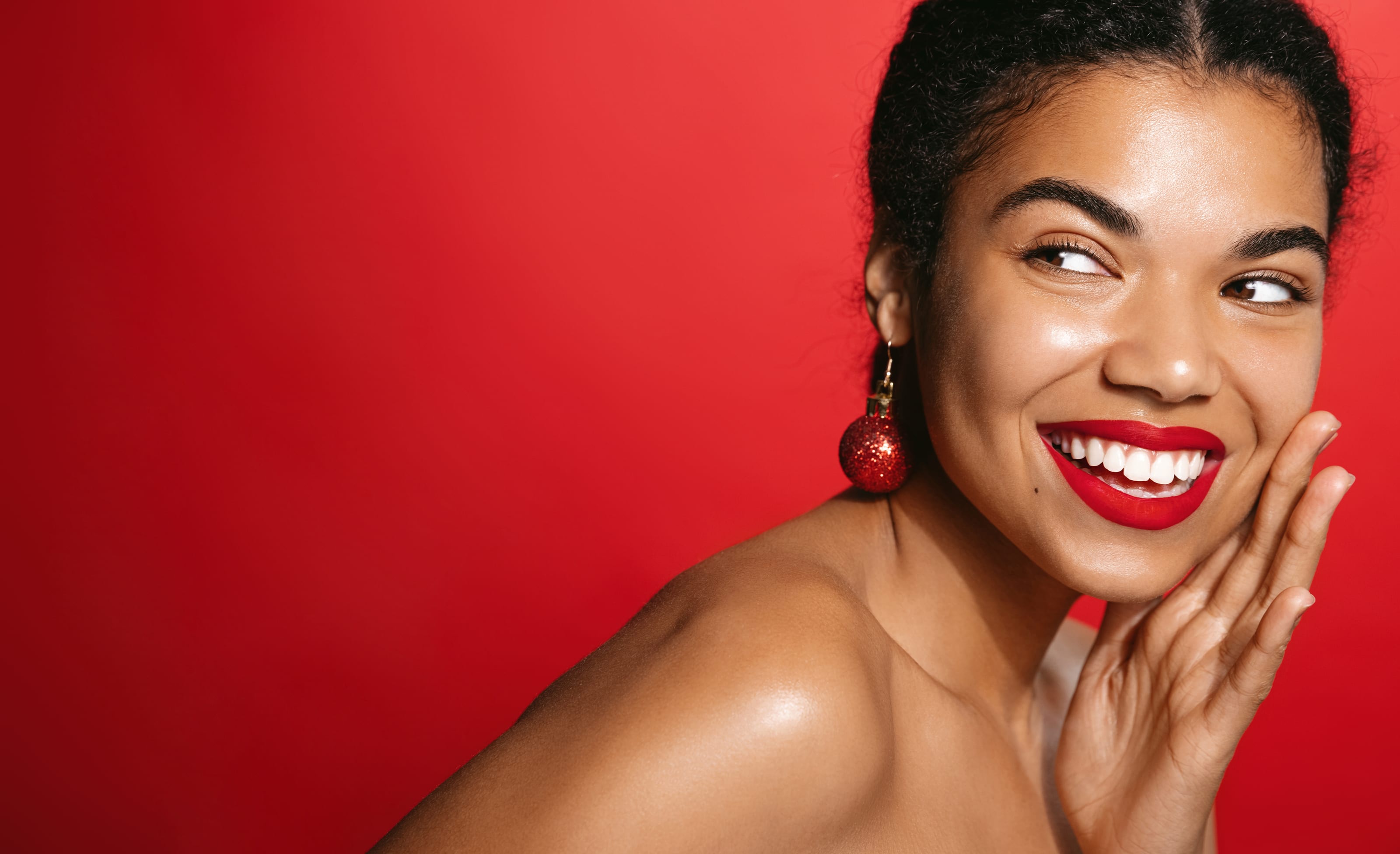 Jeuveau™ for the Holidays: The Perfect Winter Refresh